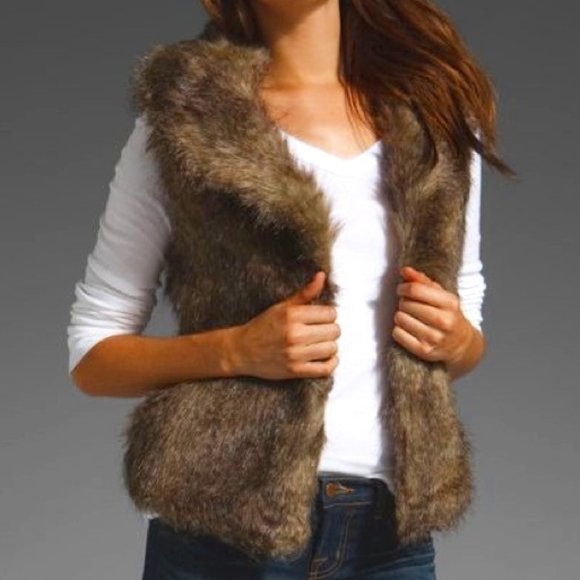 BB Dakota Other - SOLD Jack by BB Dakota Janika Faux Fur Vest Sz M